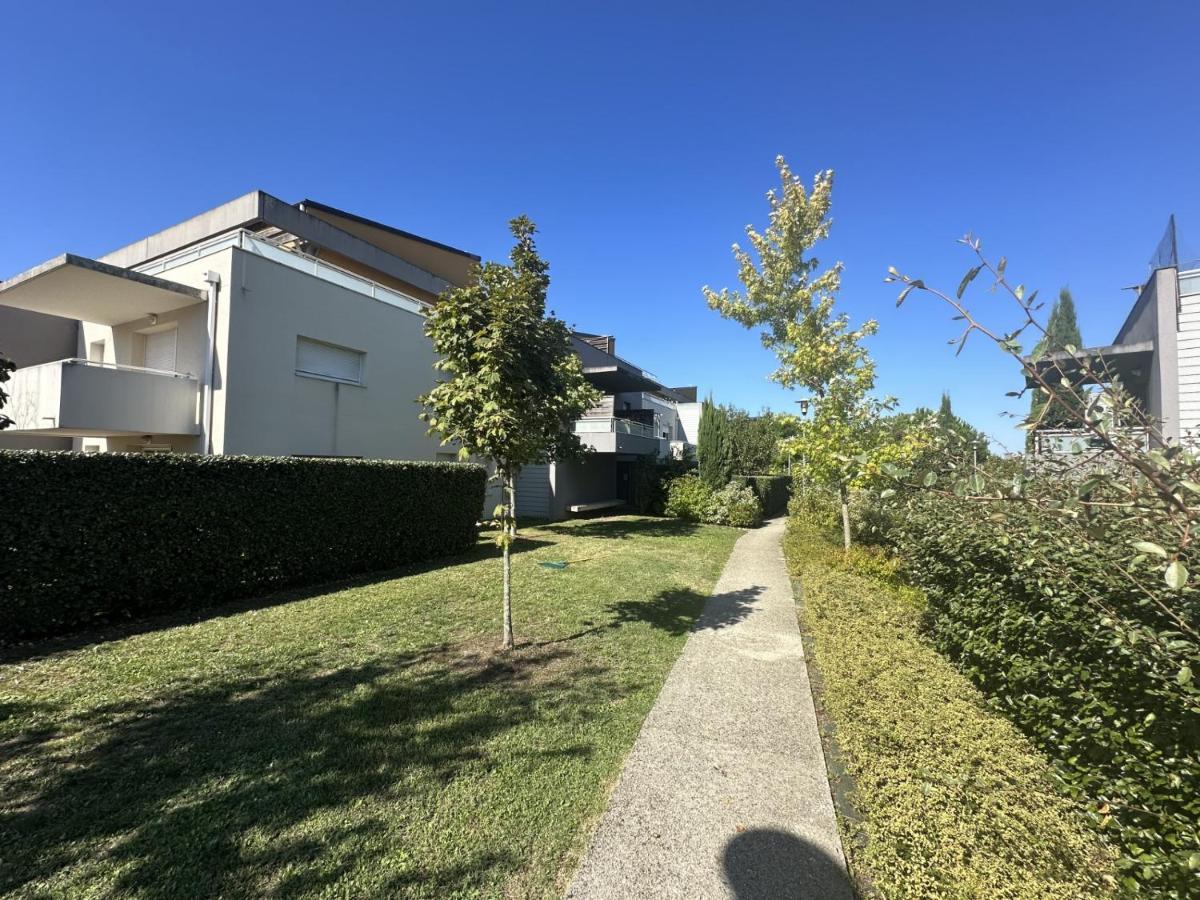 Agreable Loft Aux Portes De Bordeaux Artigues-près-Bordeaux Екстериор снимка